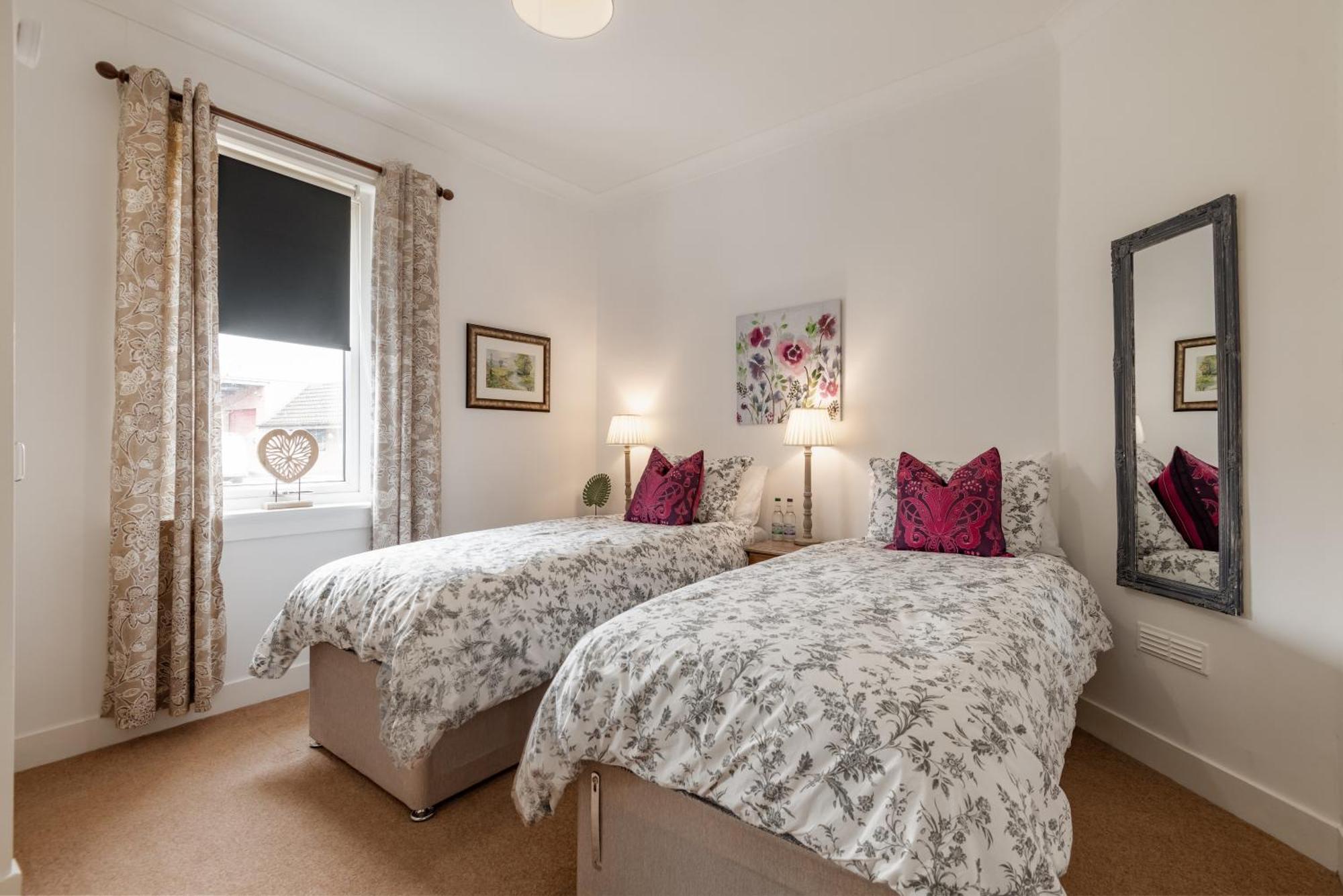 Heather Cottage, 2 Bedroom In *